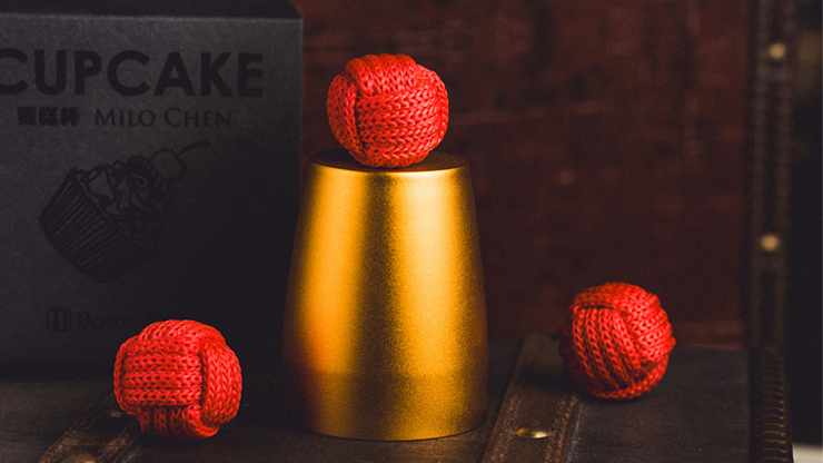 Cupcake 2.0 by Milo & Bacon Magic