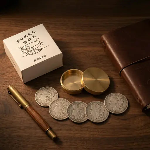 Purse Box by Juan Colás & Magic’s Express